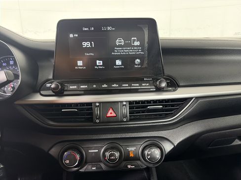 Used 2021 Kia Forte LXS image 23