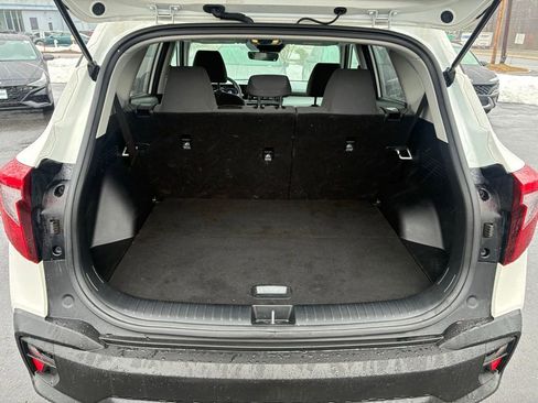 Used 2024 Kia Seltos LX image 12