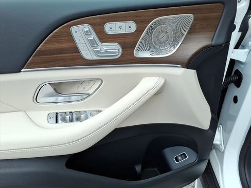 New 2026 Mercedes-Benz GLE 450 4MATIC image 13