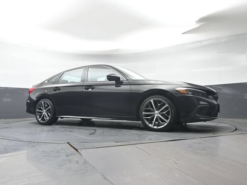 Used 2024 Honda Civic Touring image 37
