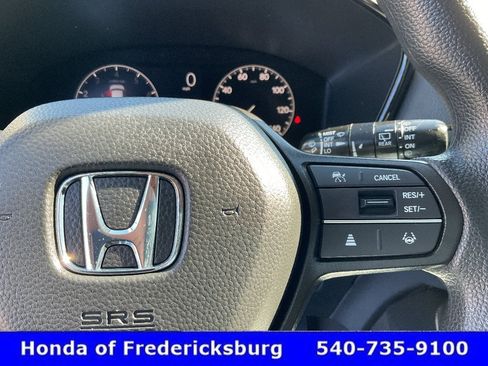 Certified 2025 Honda CR-V EX image 34