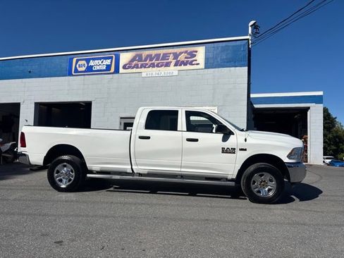 Used 2016 RAM 2500 ST w/ SXT Appearance Group AWD/4WD image 6