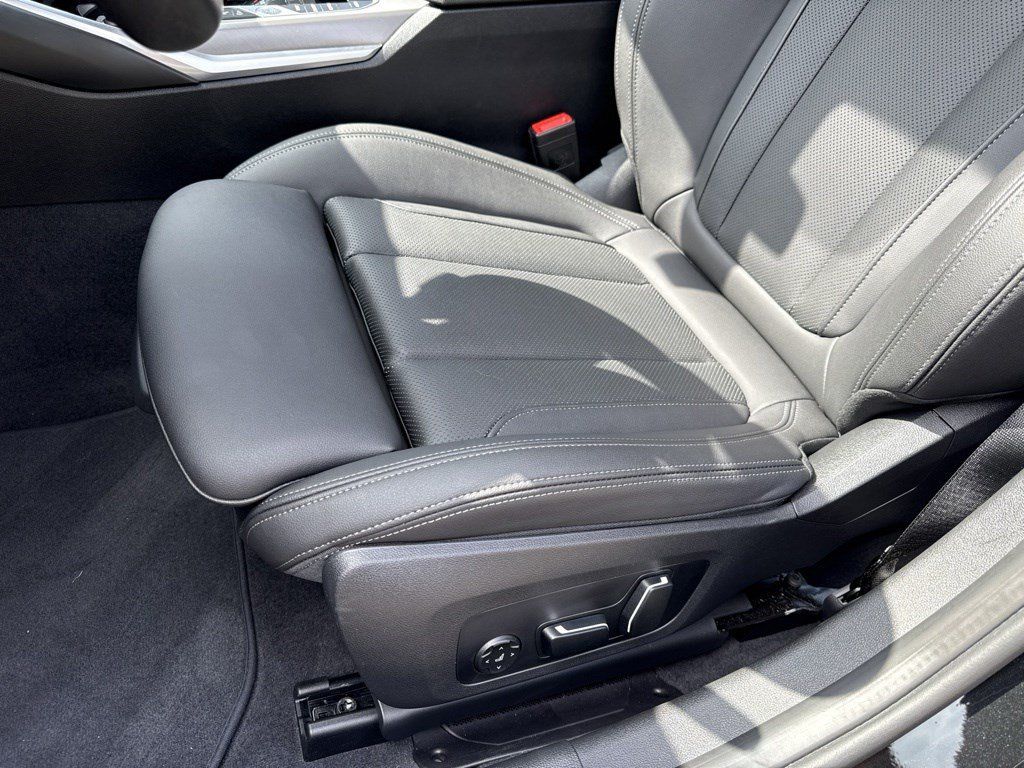 Used 2026 BMW M340i xDrive AWD/4WD image 17