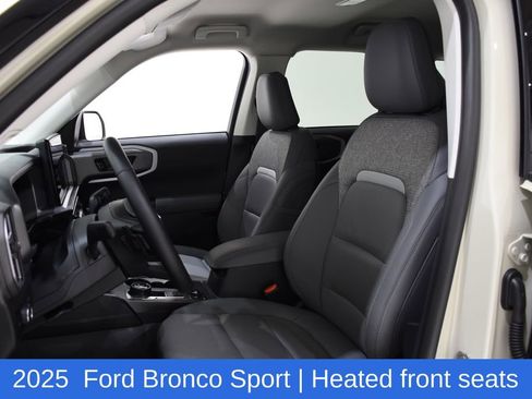Used 2025 Ford Bronco Sport Badlands image 24