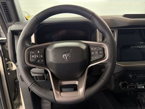 New 2026 Ford Bronco Outer Banks image 16