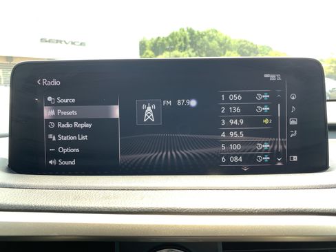 Used 2020 Lexus RX 350 AWD w/ Luxury Package image 23