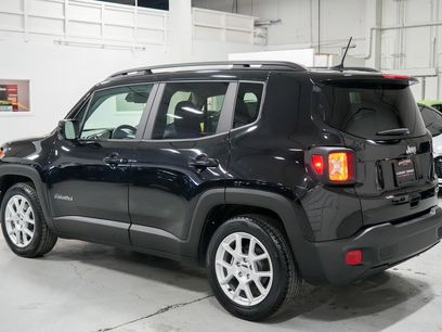 Used 2019 Jeep Renegade Latitude w/ Safety & Security Group II