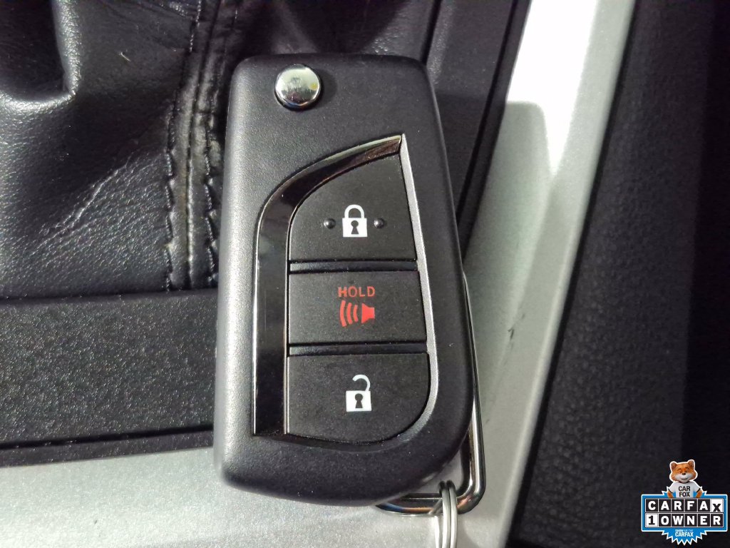 Used 2023 Toyota RAV4 LE AWD/4WD image 28