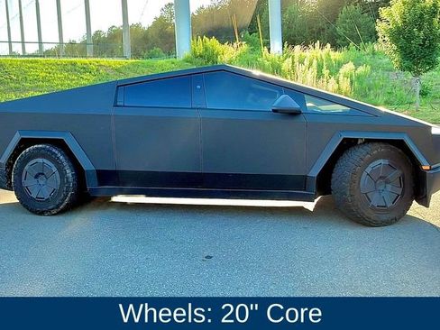 Used 2025 Tesla Cybertruck AWD Crew Cab image 2