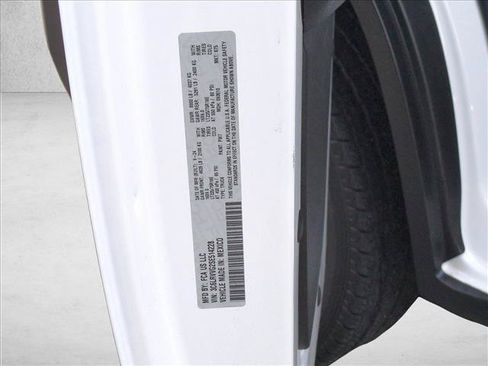 Used 2025 RAM ProMaster 2500 w/ Convenience Group FWD image 23