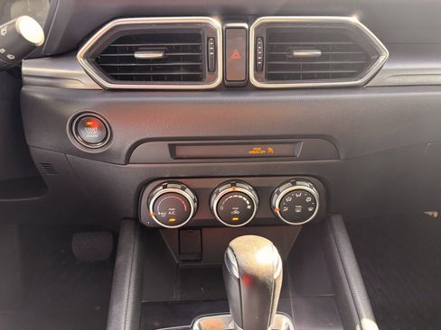 Used 2018 MAZDA CX-5 Sport image 26