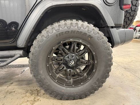 Used 2021 Jeep Wrangler Unlimited Willys image 31