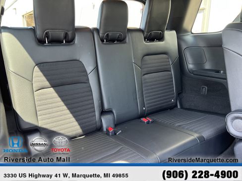 Used 2023 Nissan Pathfinder Rock Creek AWD/4WD image 26