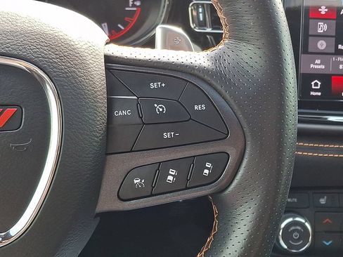 Used 2023 Dodge Durango R/T w/ Hemi Orange Plus Package AWD/4WD image 23