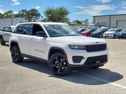 New 2025 Jeep Grand Cherokee Altitude