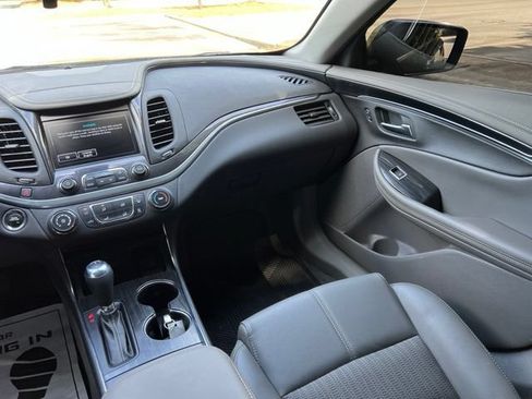 Used 2019 Chevrolet Impala LS FWD image 27
