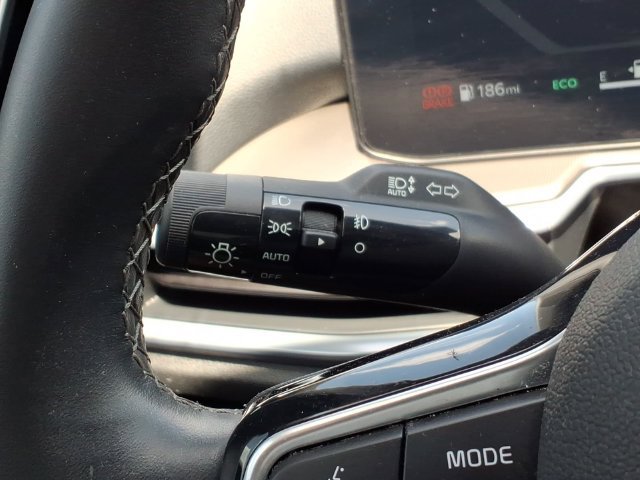 Used 2024 Kia Sorento SX FWD image 27