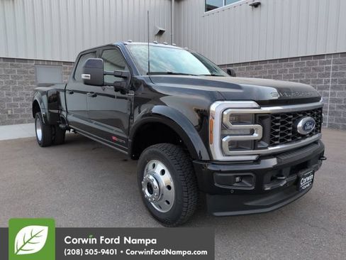 New 2026 Ford F450 Platinum w/ FX4 Off-Road Package AWD/4WD image 1