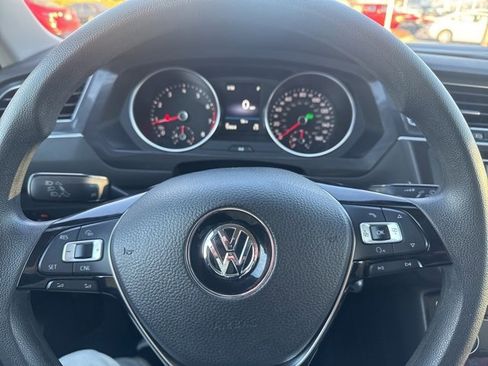 Used 2018 Volkswagen Tiguan S w/ Front Fog Lights Package image 9