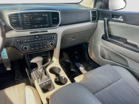 Used 2021 Kia Sportage LX FWD image 21
