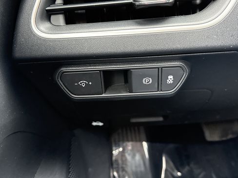 Used 2025 Kia K4 FWD image 29
