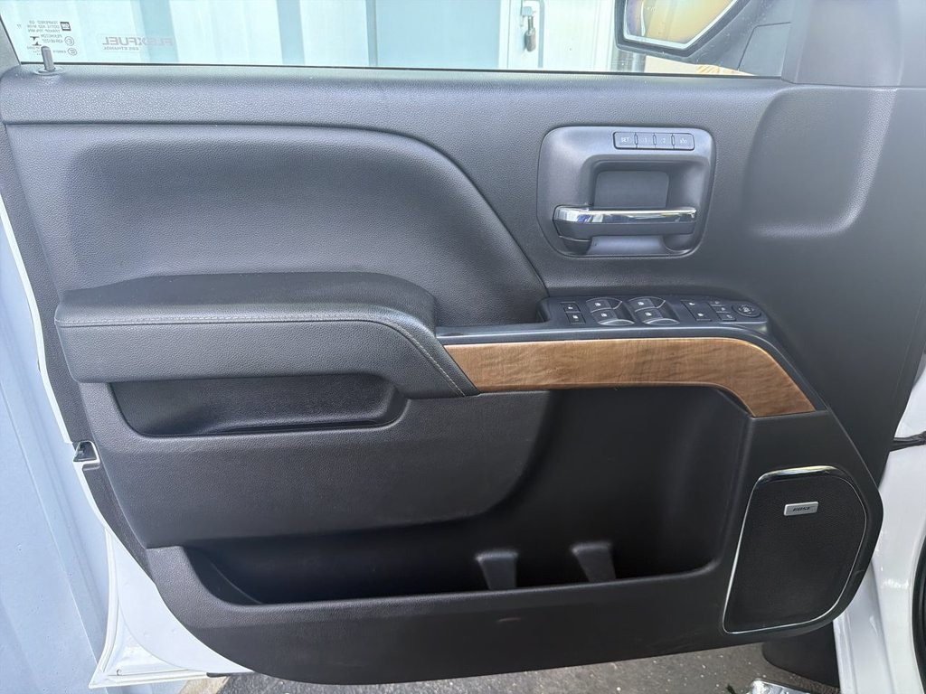 Used 2018 Chevrolet Silverado 1500 LTZ w/ Sport Package AWD/4WD image 22