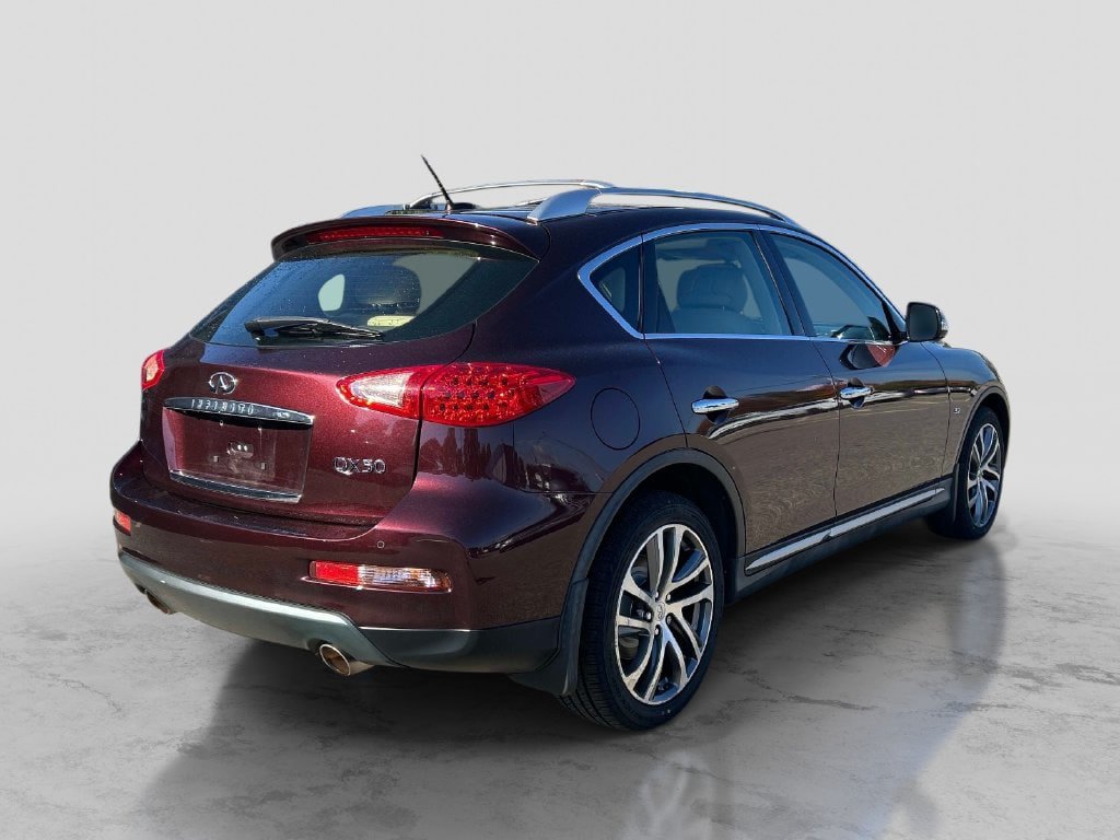 Used 2017 INFINITI QX50 AWD w/ Technology Package image 5