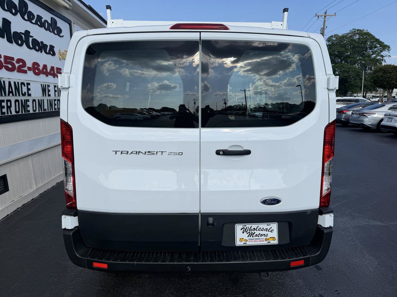 Used 2025 Ford Transit 250 Low Roof w/ Exterior Upgrade Package RWD image 6