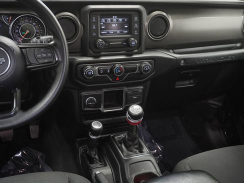 Certified 2021 Jeep Wrangler Unlimited Sport AWD/4WD image 30