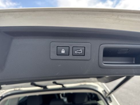 Certified 2023 Subaru Forester Premium AWD/4WD image 29