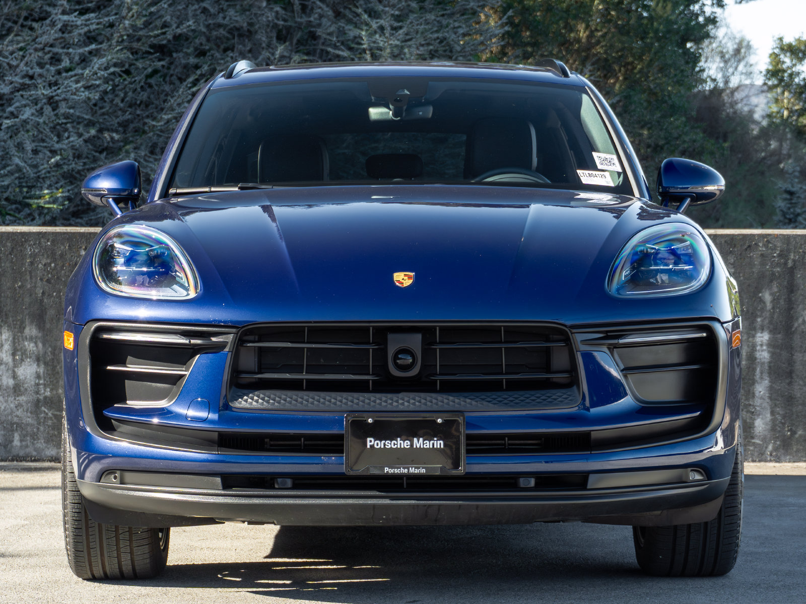 Certified 2026 Porsche Macan AWD/4WD image 8