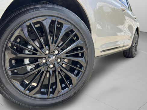 Certified 2023 Lincoln Corsair Reserve w/ Equipment Group 202A AWD/4WD image 35