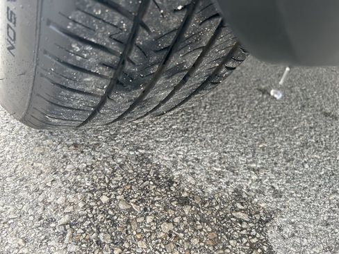 Used 2023 Acura MDX SH-AWD w/ Advance Package image 16