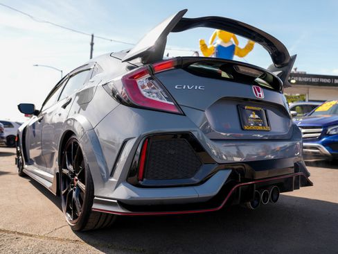 Used 2019 Honda Civic Type R image 7
