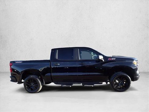 Used 2022 Chevrolet Silverado 1500 Custom Trail Boss AWD/4WD image 4