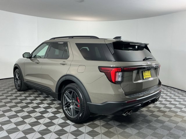 Used 2026 Ford Explorer ST w/ Sun And Sound Package AWD/4WD image 7