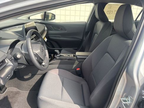 New 2026 Toyota Prius LE image 9