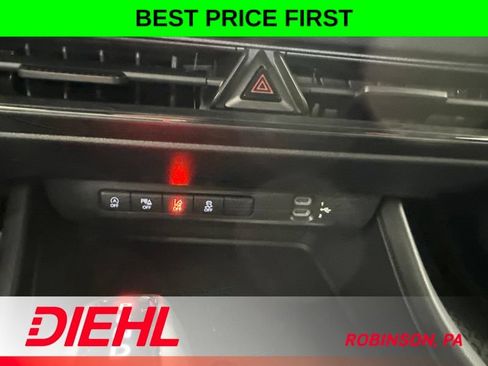 New 2027 Dodge Charger R/T w/ Driver Convenience Group AWD/4WD image 28