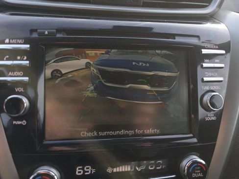 Used 2023 Nissan Murano SV w/ SV Midnight Edition Package image 17