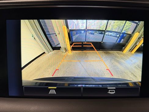 Used 2024 Chevrolet Tahoe Z71 image 47