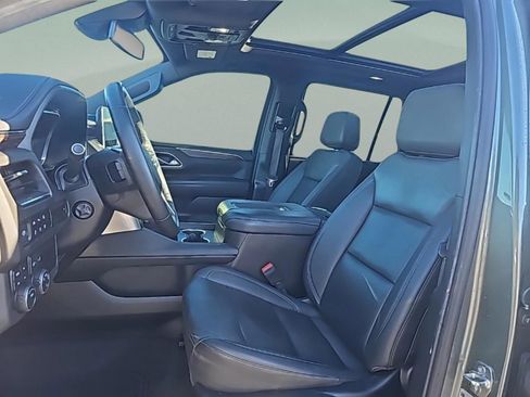 Used 2023 Chevrolet Tahoe Z71 w/ Luxury Package image 21