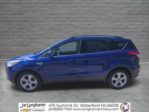 Used 2016 Ford Escape SE w/ Equipment Group 201A AWD/4WD image 6
