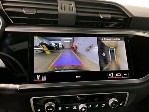 Used 2025 Audi Q3 2.0T Premium Plus w/ Premium Plus Package image 23