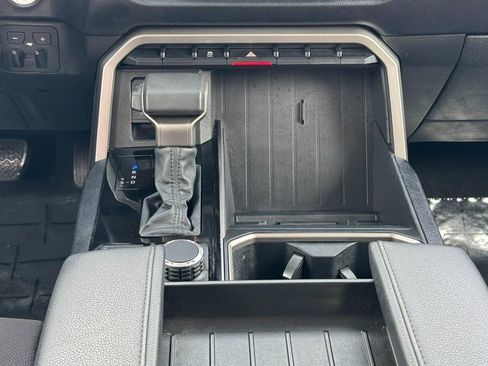 Used 2022 Toyota Tundra SR5 w/ SR5 Convenience Package image 16