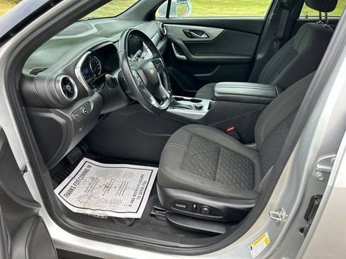 Used 2020 Chevrolet Blazer LT FWD image 14