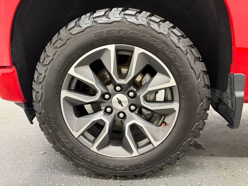 Used 2022 Chevrolet Silverado 1500 RST AWD/4WD image 18