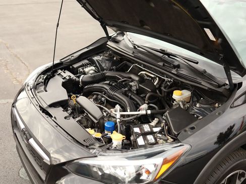 Used 2018 Subaru Crosstrek 2.0i Premium w/ Eyesight System image 53