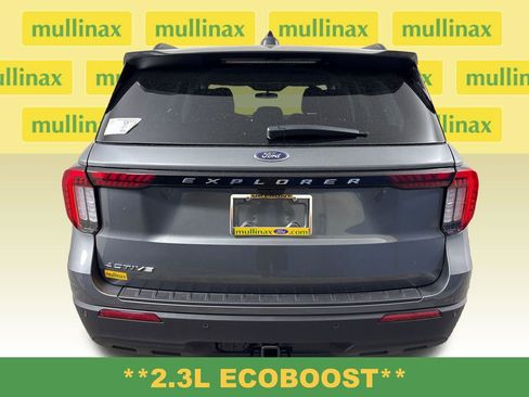 New 2026 Ford Explorer Active RWD image 9