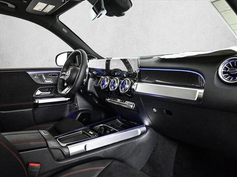 New 2026 Mercedes-Benz GLB 35 AMG 4MATIC image 24