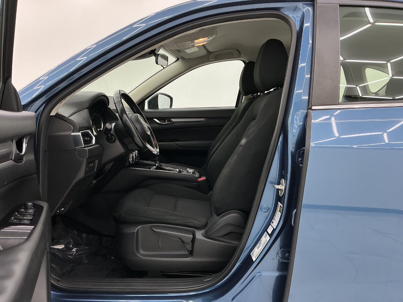 Used 2020 MAZDA CX-5 Sport FWD image 14